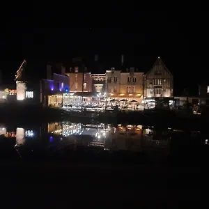 Apartment Le Duclos, Rez-de-jardin Centre, Dinan